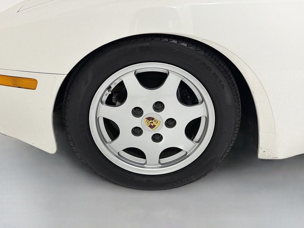 Used 1987 White Porsche  image 29