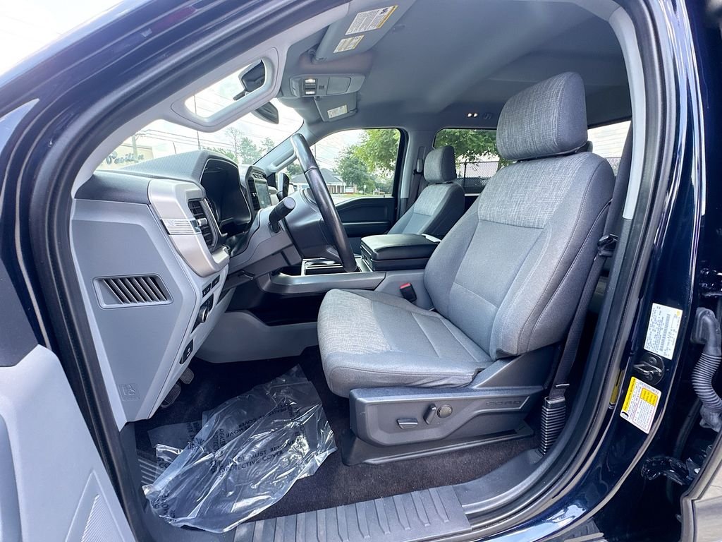 Used 2022 Blue Ford XLT image 19