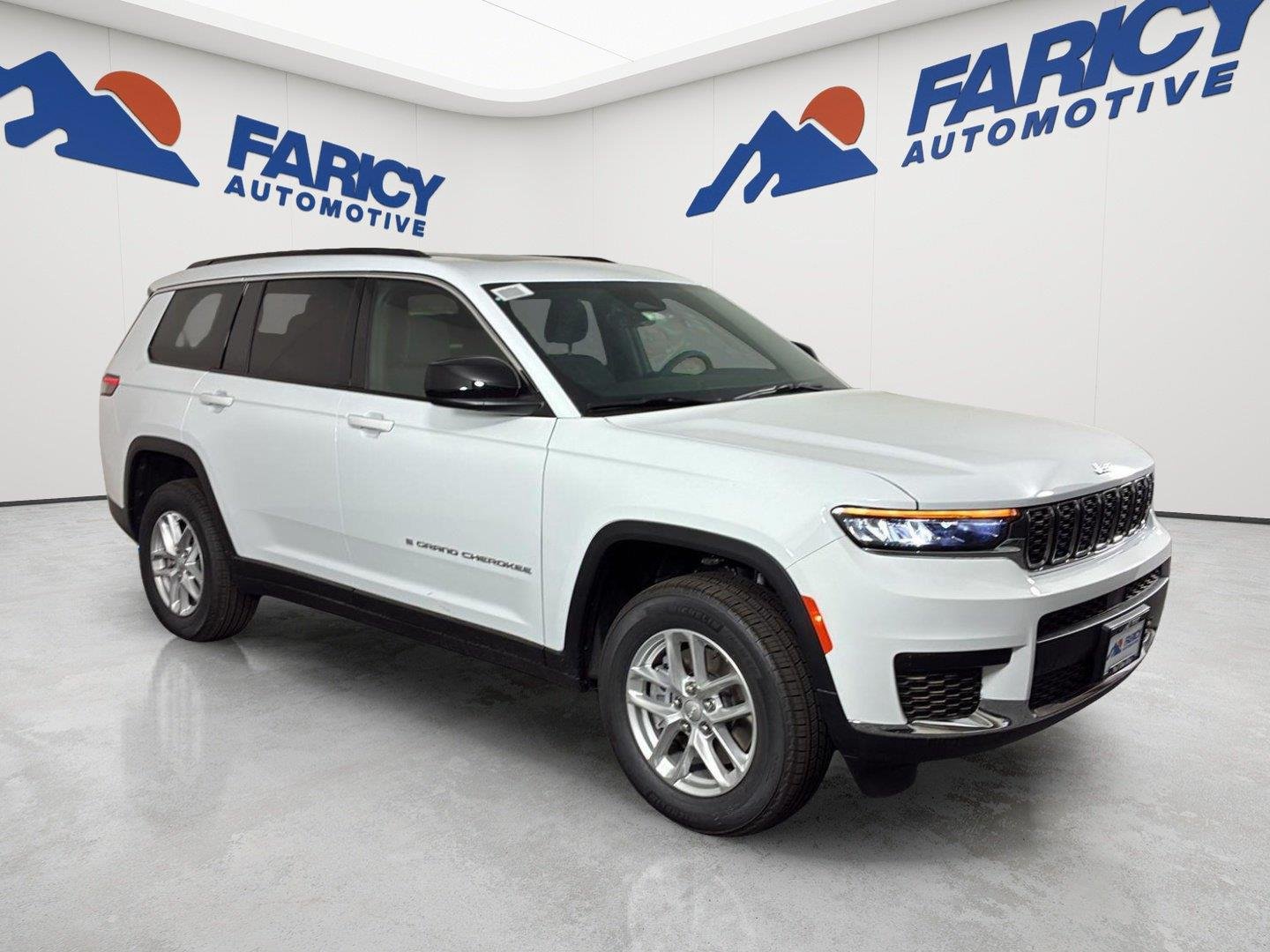New 2026 Bright White Clearcoat Jeep Laredo X image 2