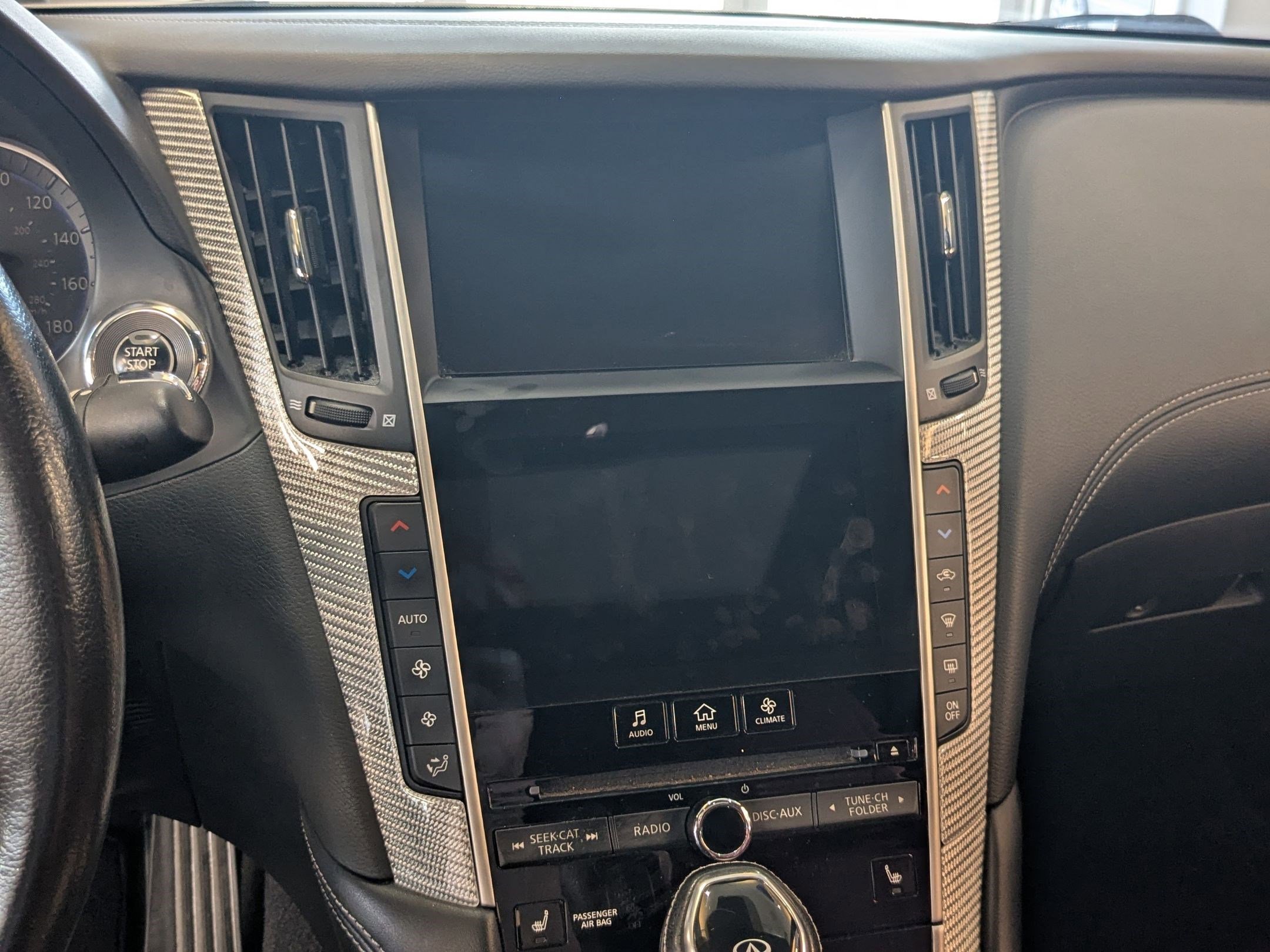 Used 2018 Liquid Platinum INFINITI RED SPORT 400 image 14