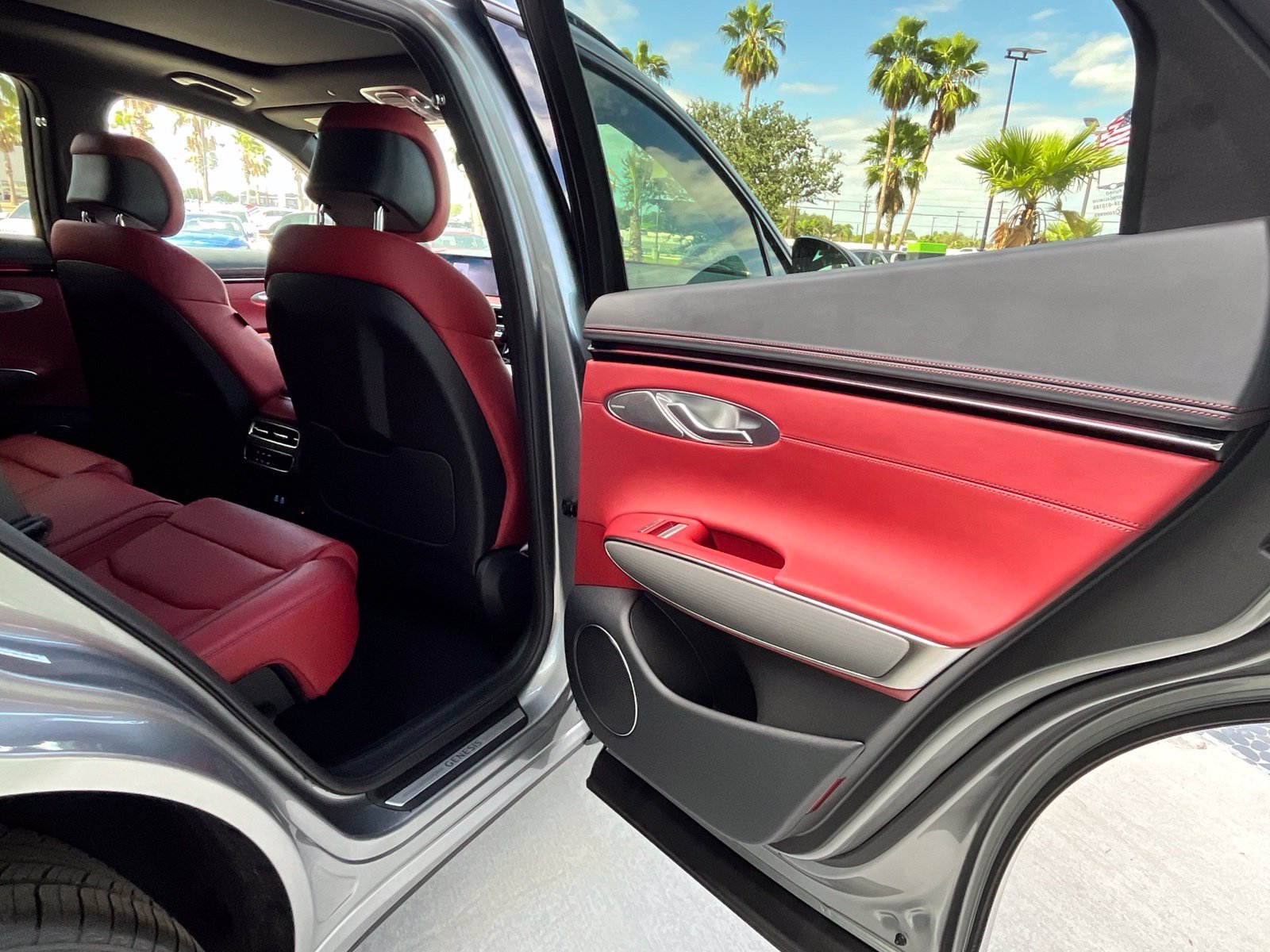 New 2027 Silver Genesis 2.5T SPORT PRESTIGE image 17