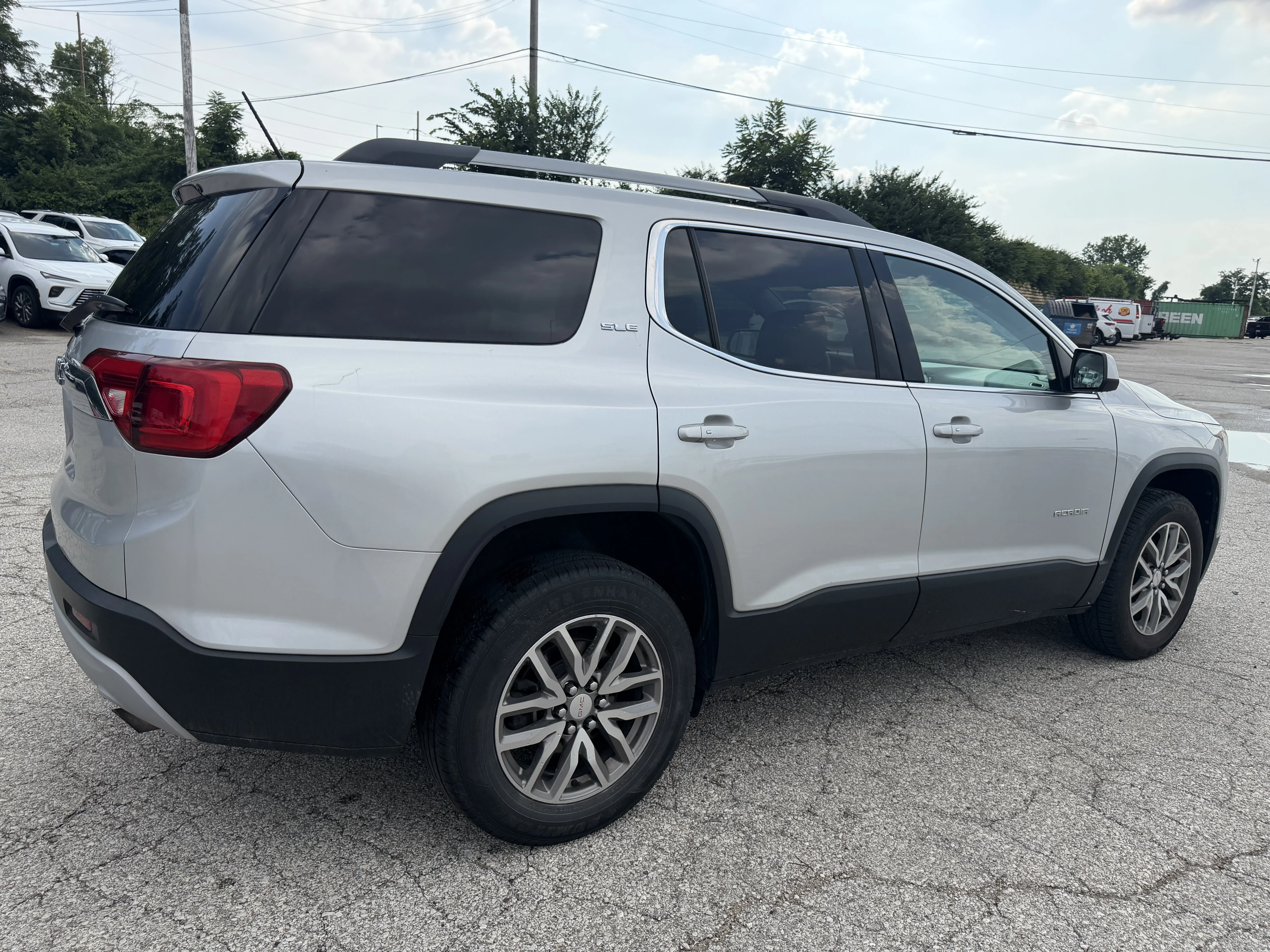 Used 2019 Quicksilver Metallic GMC SLE image 7