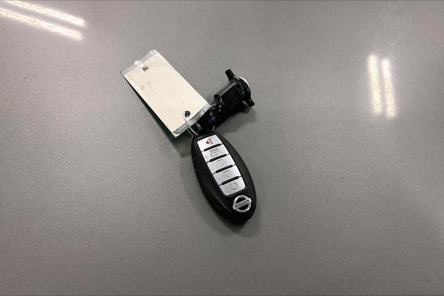 Used 2018 Magnetic Black Nissan SV image 15