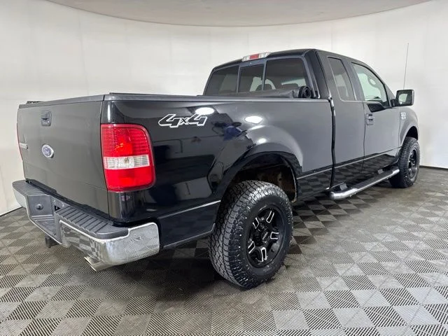Used 2005 Black Ford XLT image 3