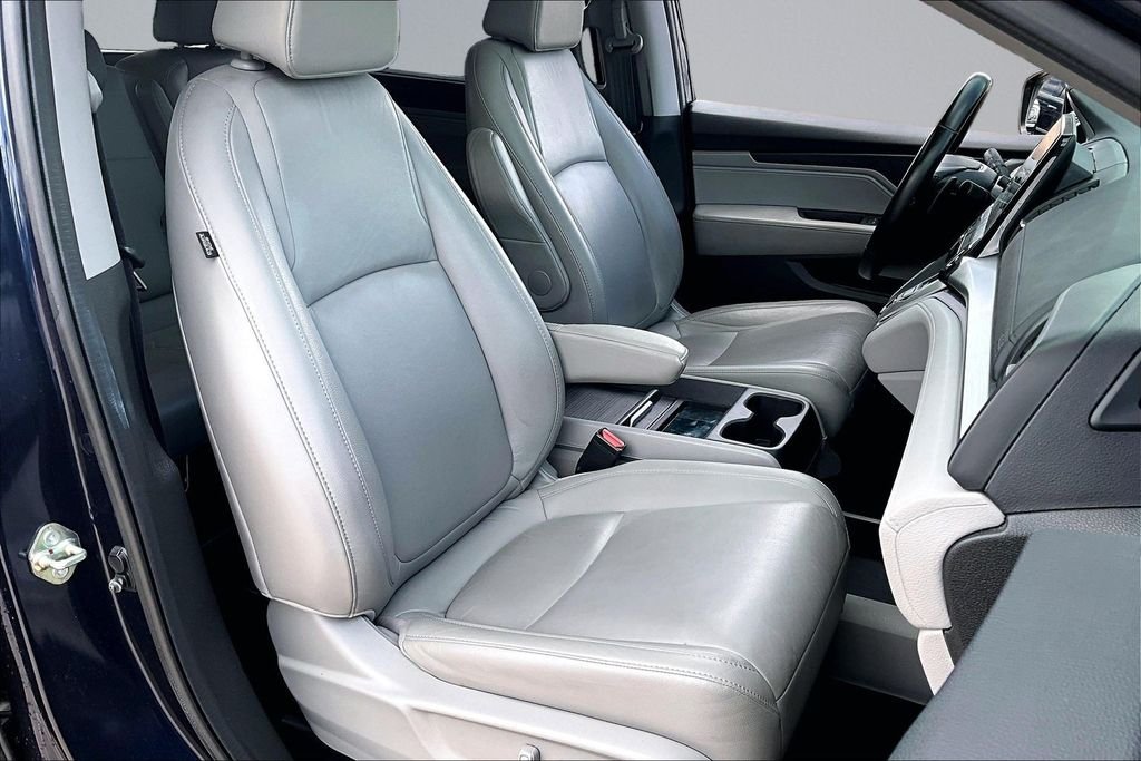 Used 2020 Blue Honda EX-L image 7