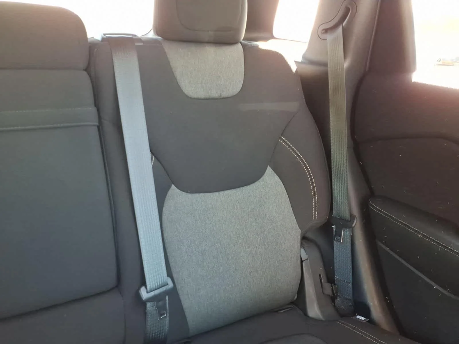 Certified Used 2018 Granite Crystal Met. Clear Coat Jeep Latitude Tech Connect image 20