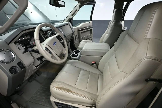 Used 2008 Black Ford Lariat image 17