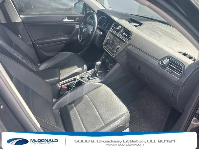 Used 2018 Black Volkswagen 2.0T SEL image 16