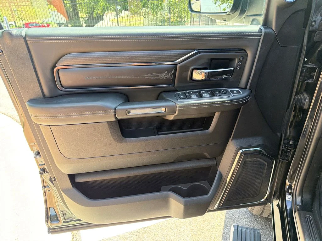 Used 2022 Black Ram Limited image 17
