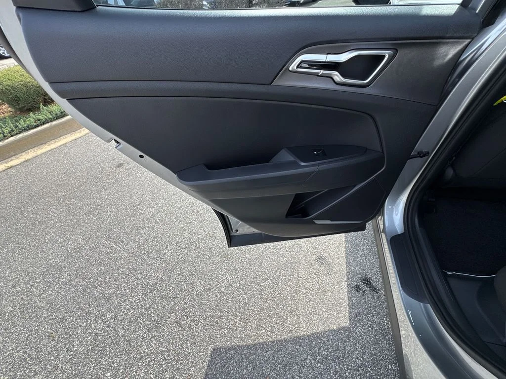 2026 Kia Sportage LX Hybrid - Photo 21