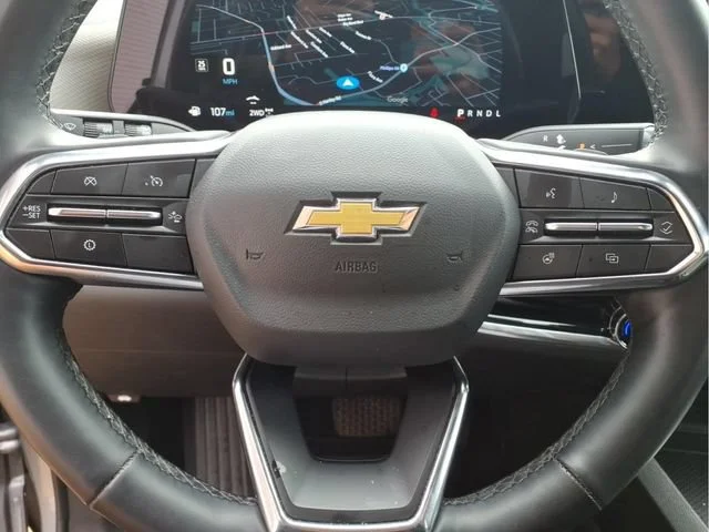 Used 2025 Sterling Gray Metallic Chevrolet LT image 14
