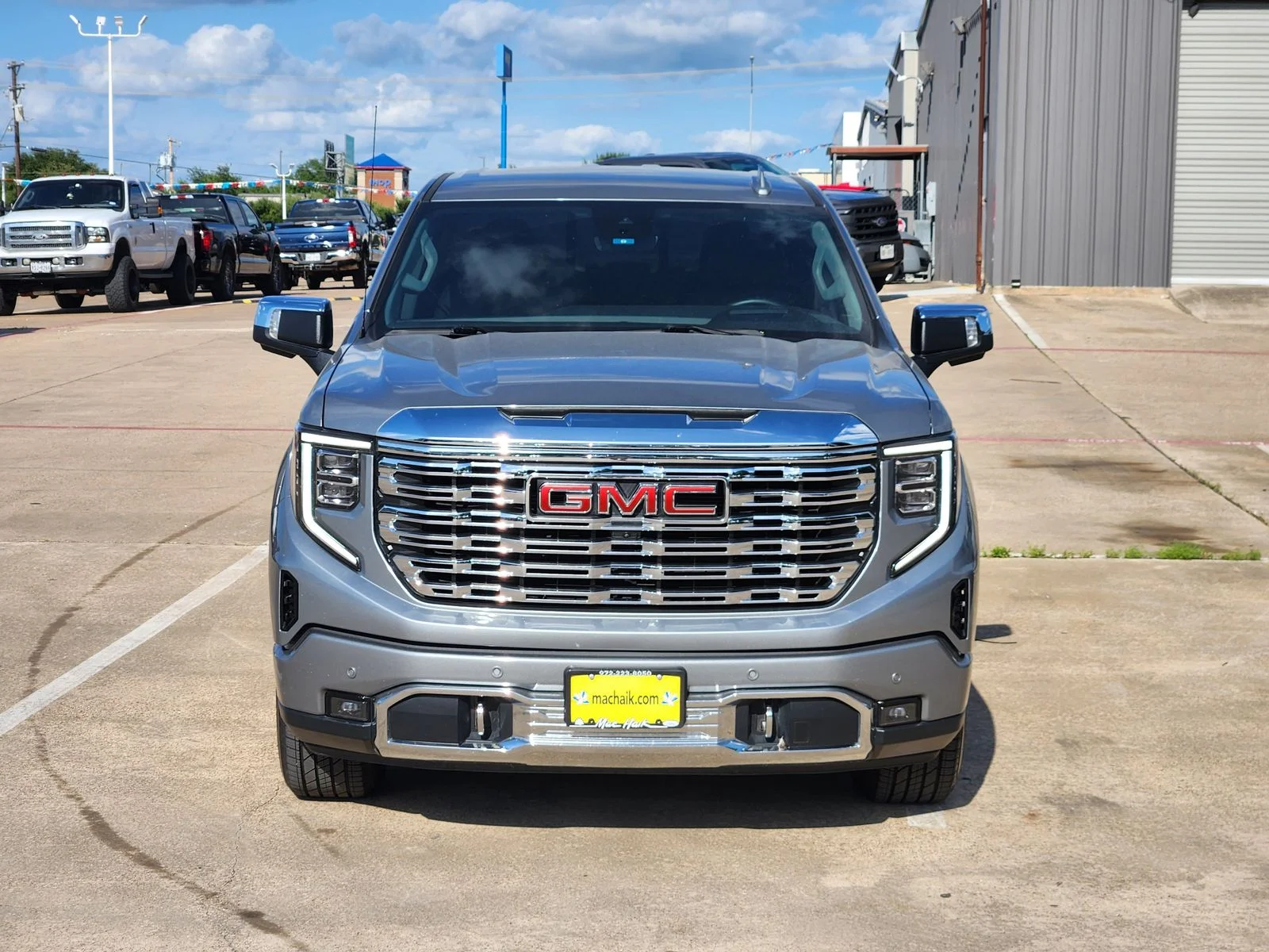 Used 2024 Silver GMC Denali image 2