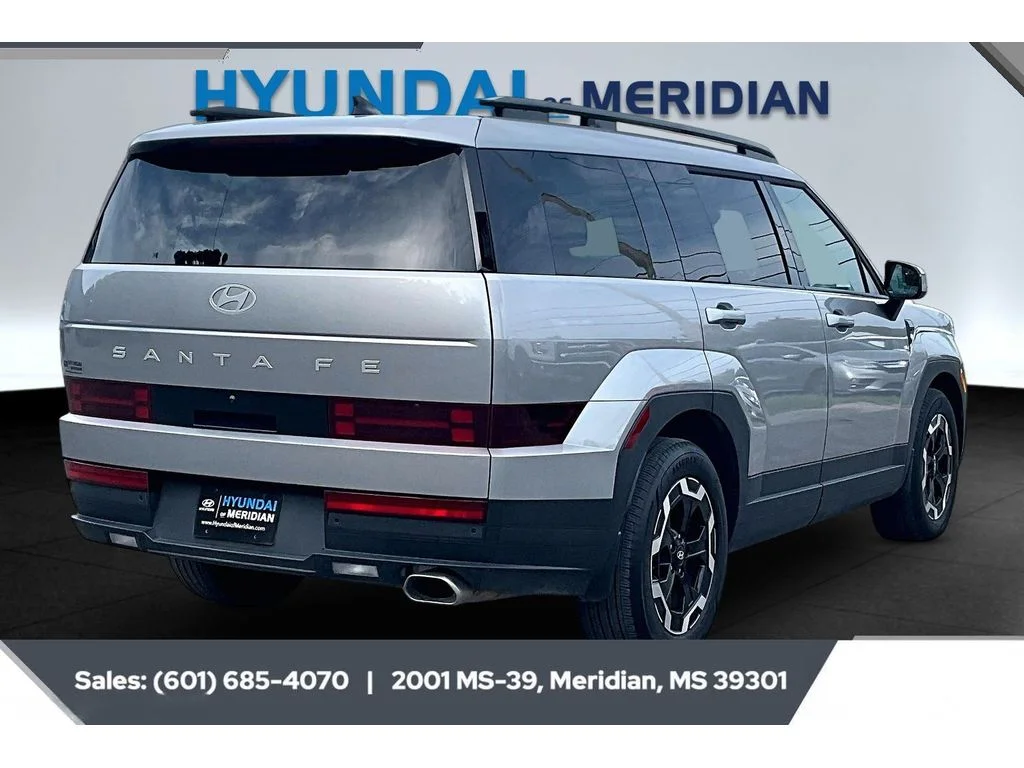 Used 2025 SHIMMERING SILVER Hyundai SEL image 11