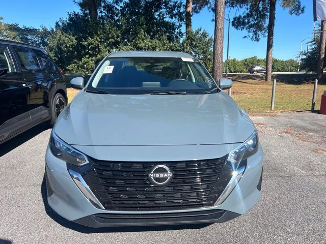 Used 2024 Gray Nissan SV image 2