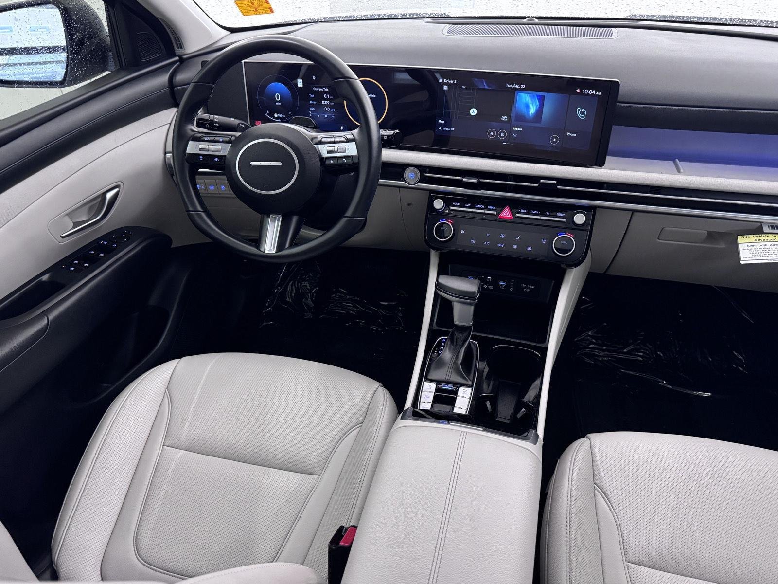Used 2025 Serenity White Pearl Hyundai SEL Convenience image 3