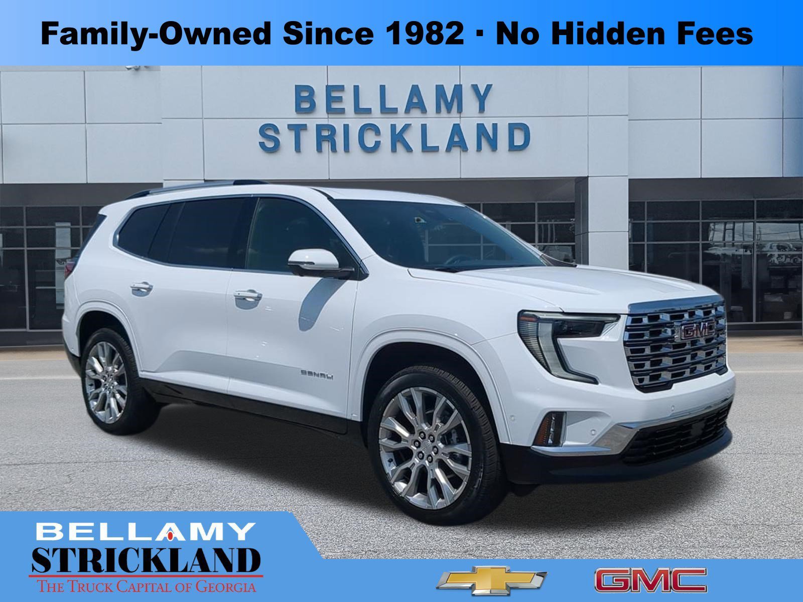 2026 GMC Acadia Denali FWD's photo