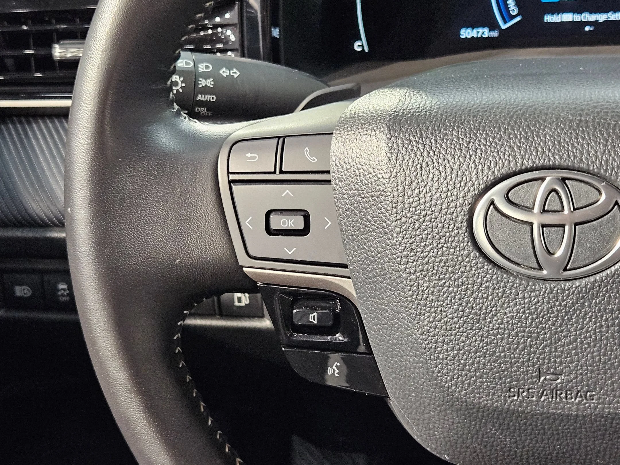 Used 2025 Underground Toyota SE image 27