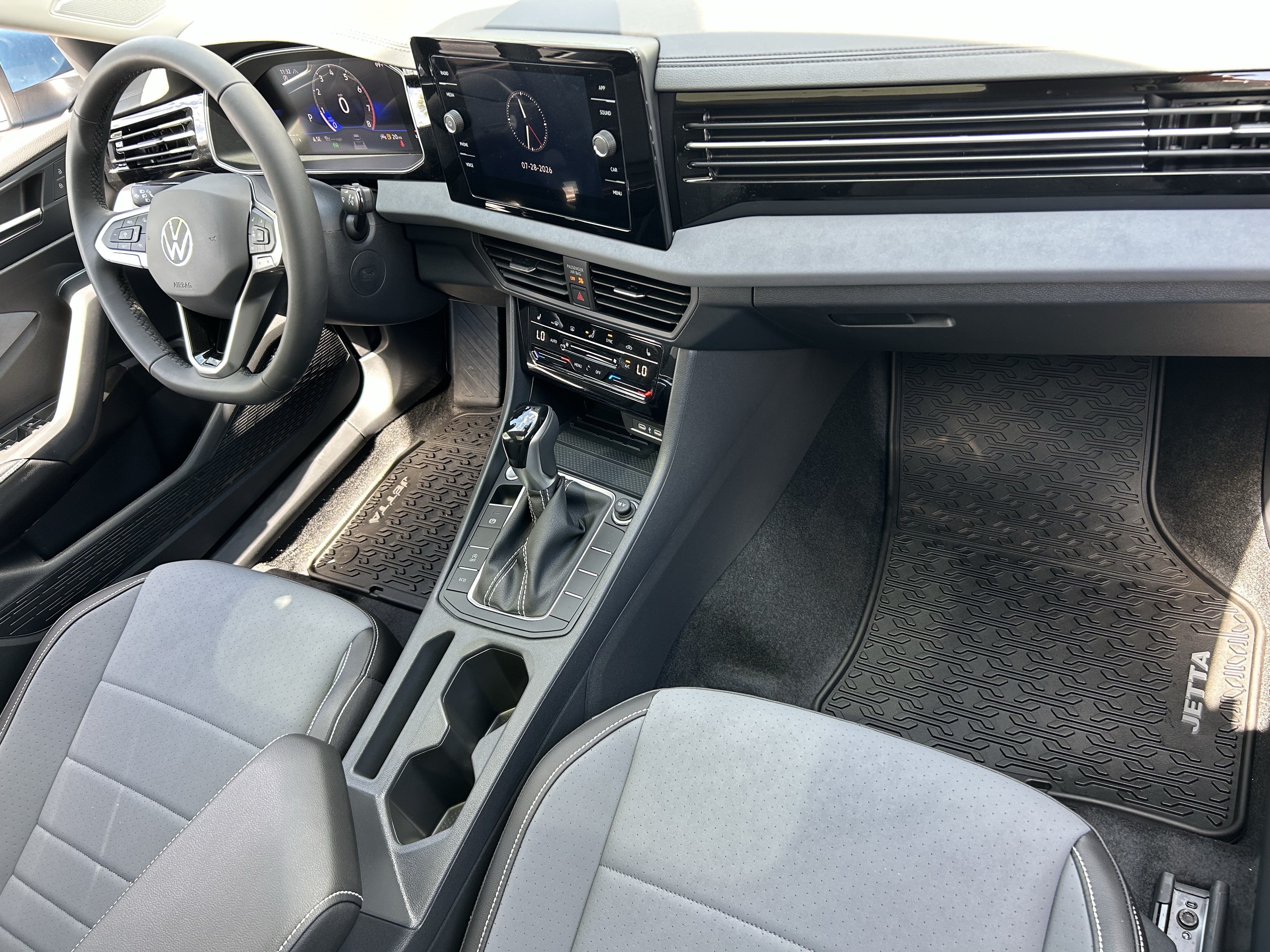New 2026 Monterey Blue Pearl Volkswagen SE image 8