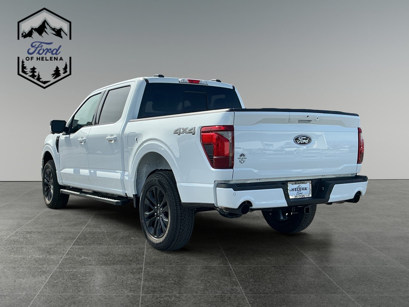 New 2026 Oxford White Ford XLT image 3