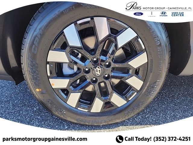 New 2025 White Hyundai SEL image 28