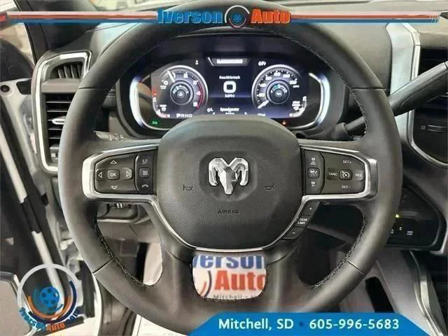 2026 RAM 2500 Laramie - Photo 15