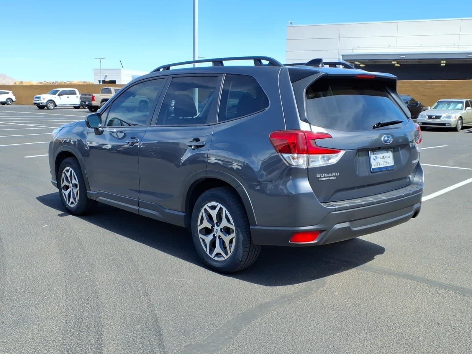 Used 2024 Magnetite Gray Metallic Subaru Premium image 6