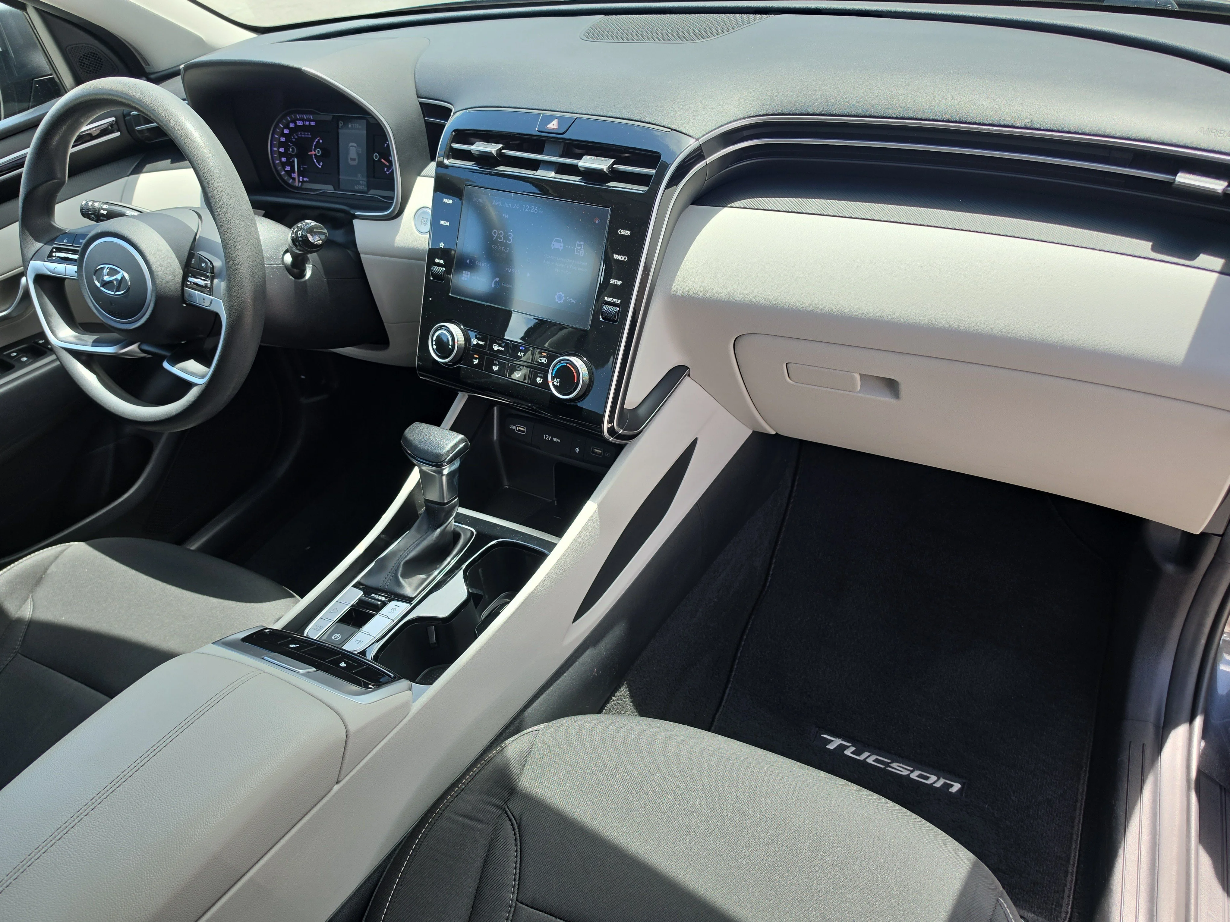 Used 2023 Portofino Gray Hyundai SEL image 12