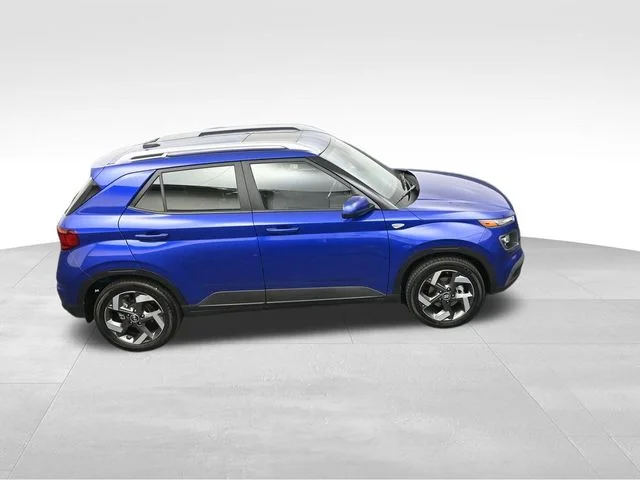 Used 2025 Blue Hyundai SEL image 30