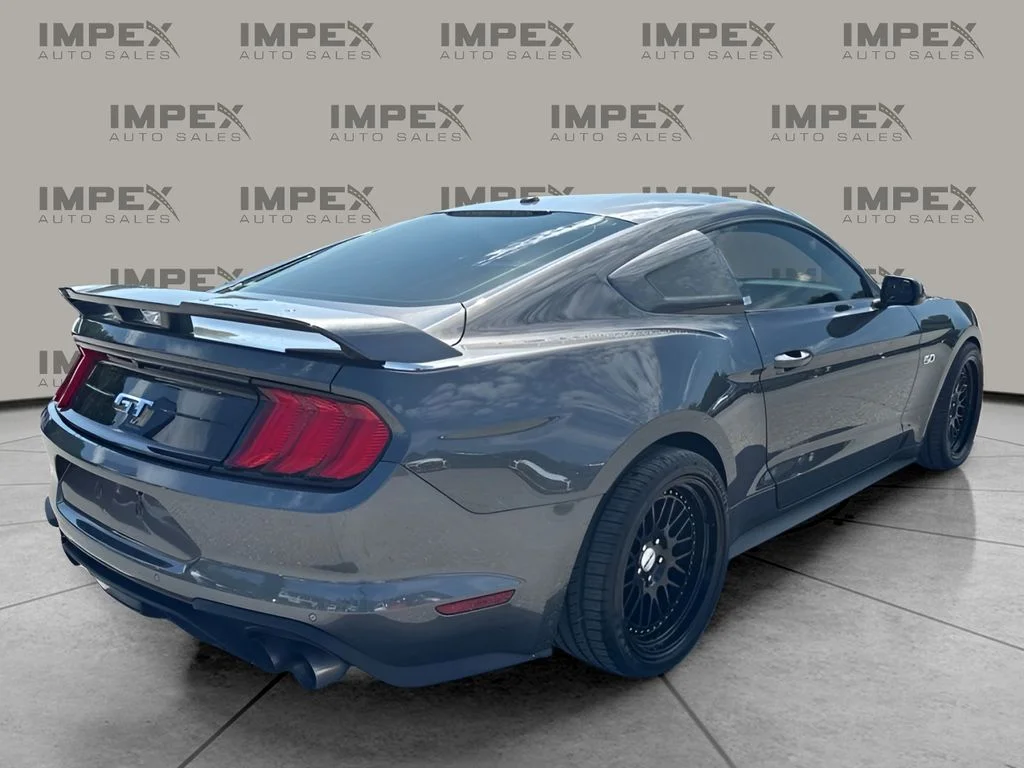 Used 2019 Gray Ford GT image 3