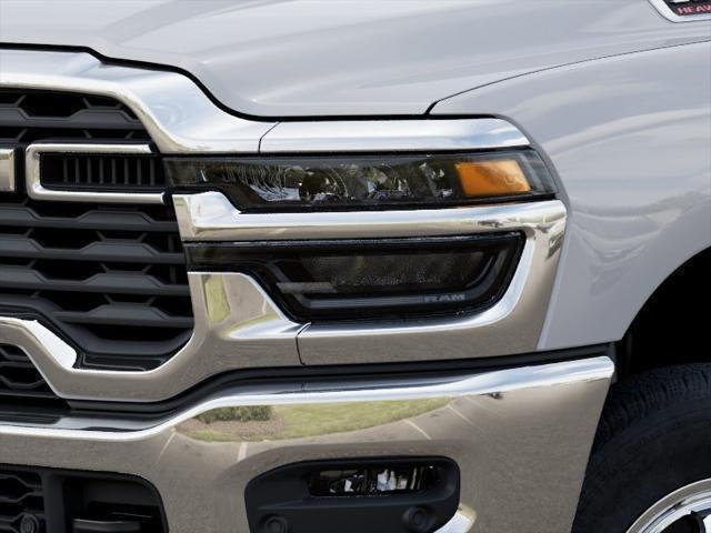 New 2026 Bright White Clear-Coat Exterior Paint Ram Tradesman image 6