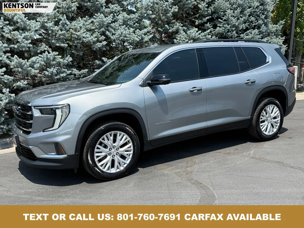 2025 GMC Acadia Elevation AWD's photo