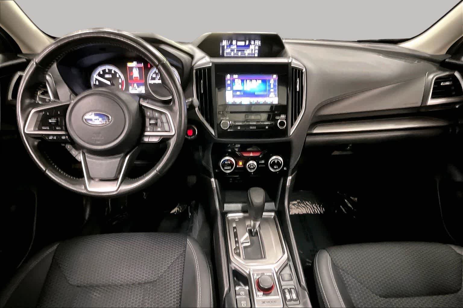 Used 2019 Ice Silver Metallic Subaru Premium image 16
