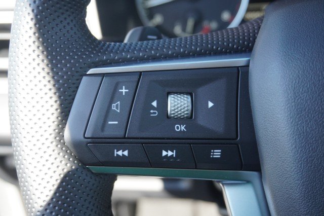 2025 Mitsubishi Outlander SE - Photo 24