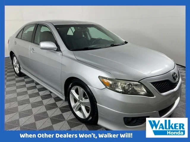2011 Toyota Camry SE