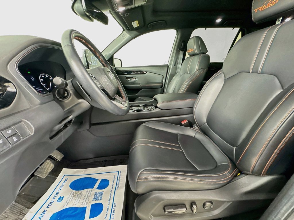 Certified Used 2024 Silver Honda TrailSport image 27