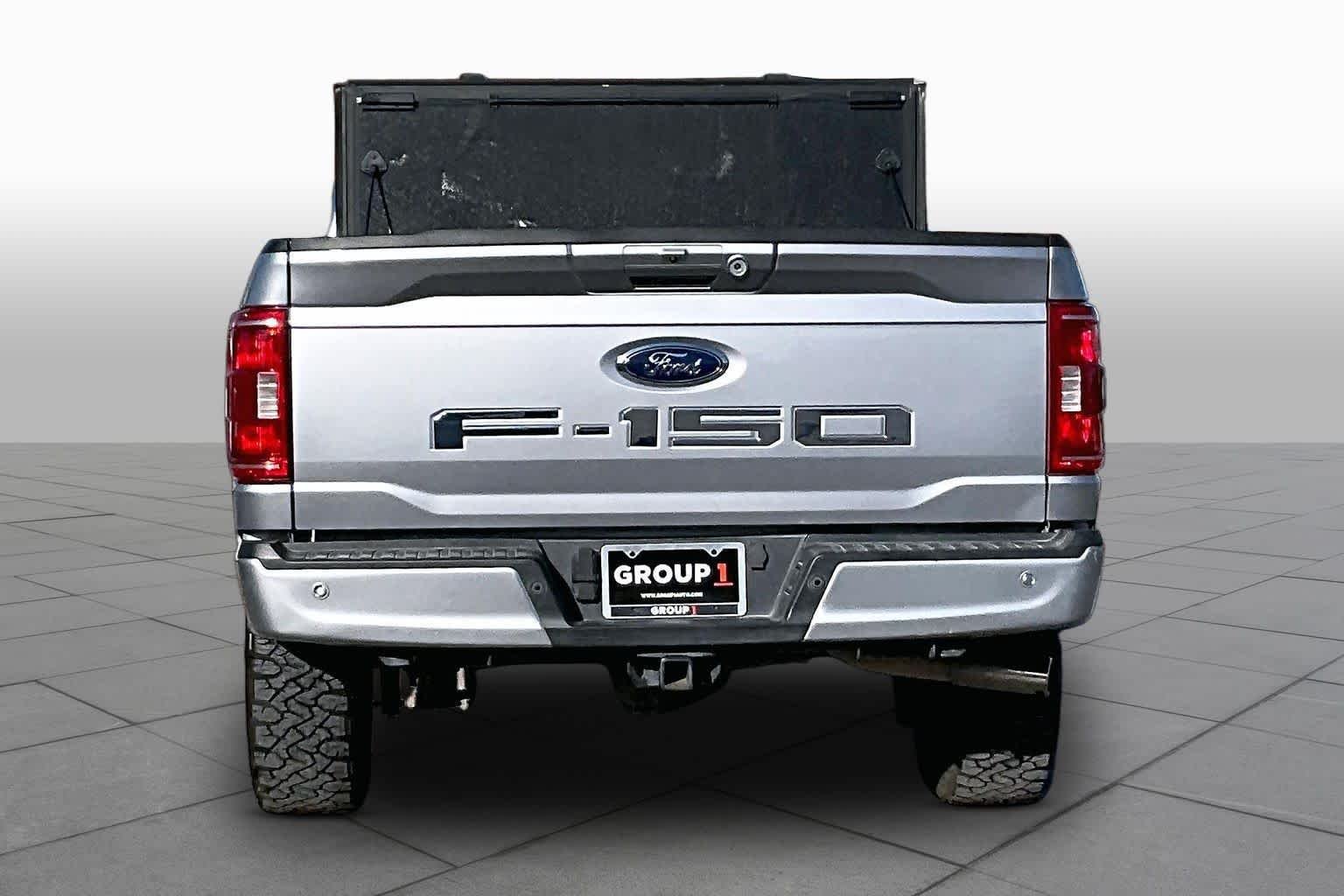 Used 2023 Iconic Silver Ford XLT image 5