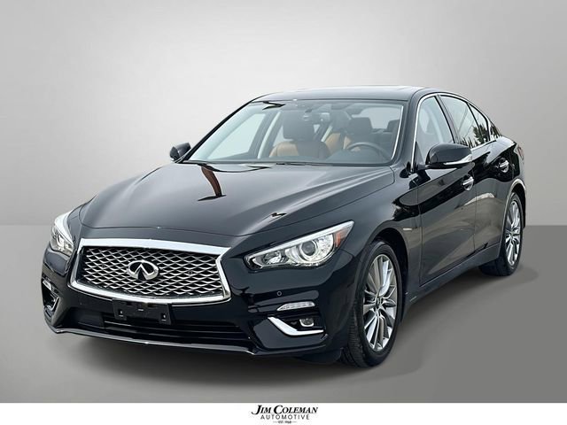 2023 INFINITI Q50 LUXE