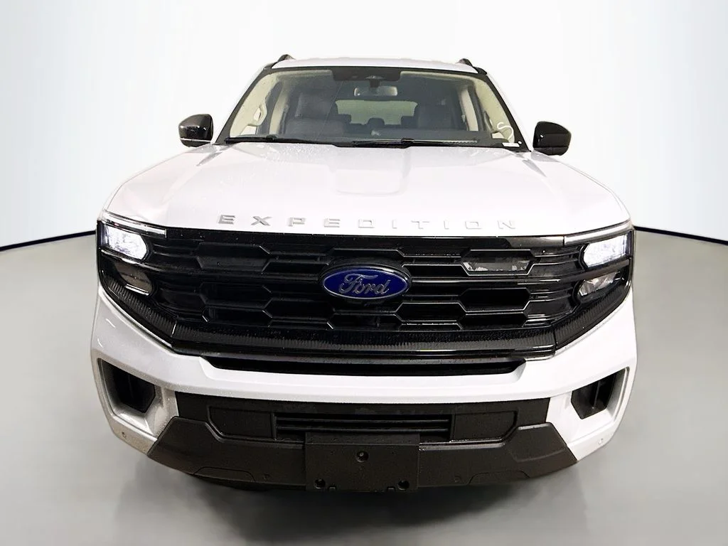 Certified Used 2025 Space Silver Ford Active image 6