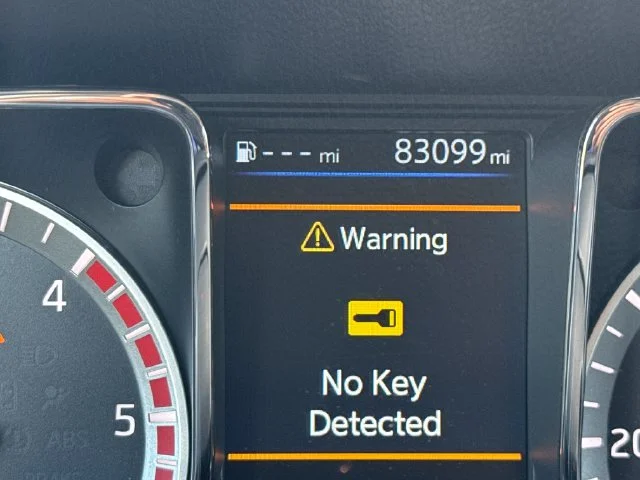 Used 2019 Gray Nissan S image 16