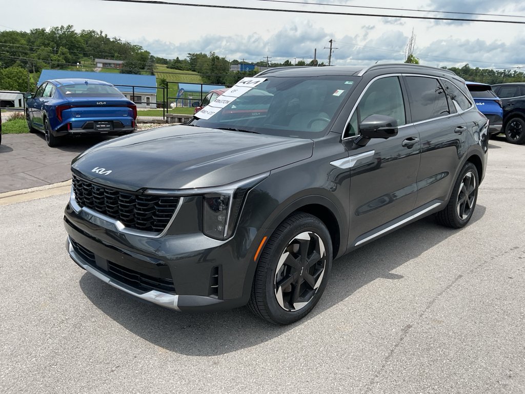 Certified Used 2025 Interstellar Gray Kia SX Prestige image 4