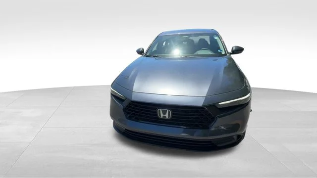 2025 Honda Accord LX - Photo 16