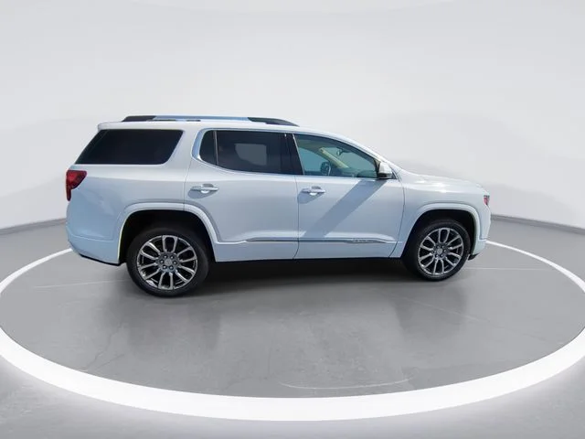 Used 2023 White GMC Denali image 9