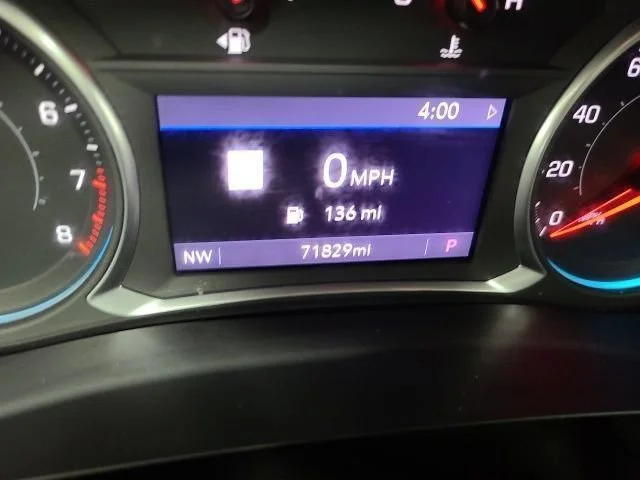 Used 2020 Iridescent Pearl Tricoat Chevrolet High Country image 31
