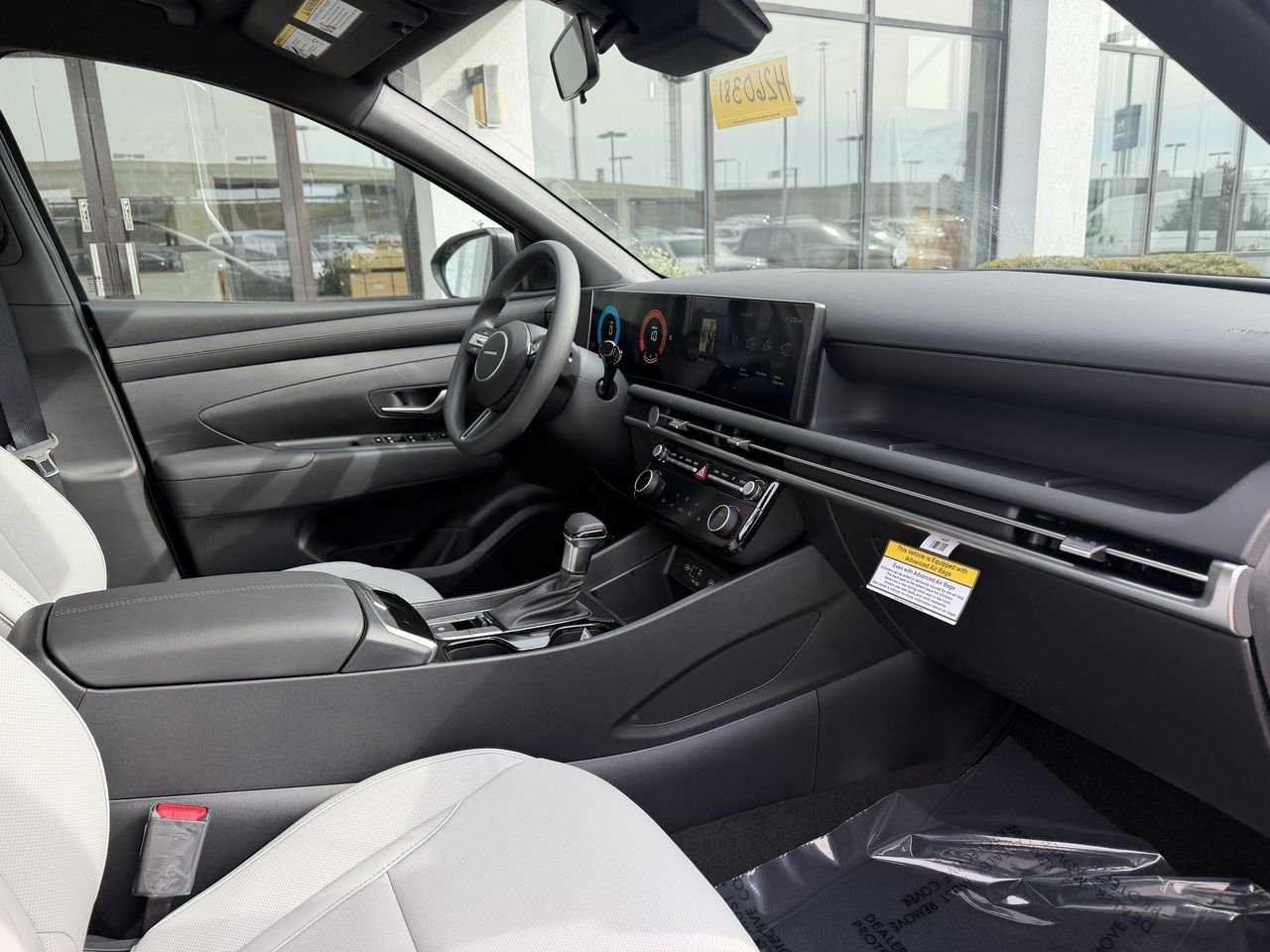 New 2026 Phantom Black Hyundai SEL AWD image 21