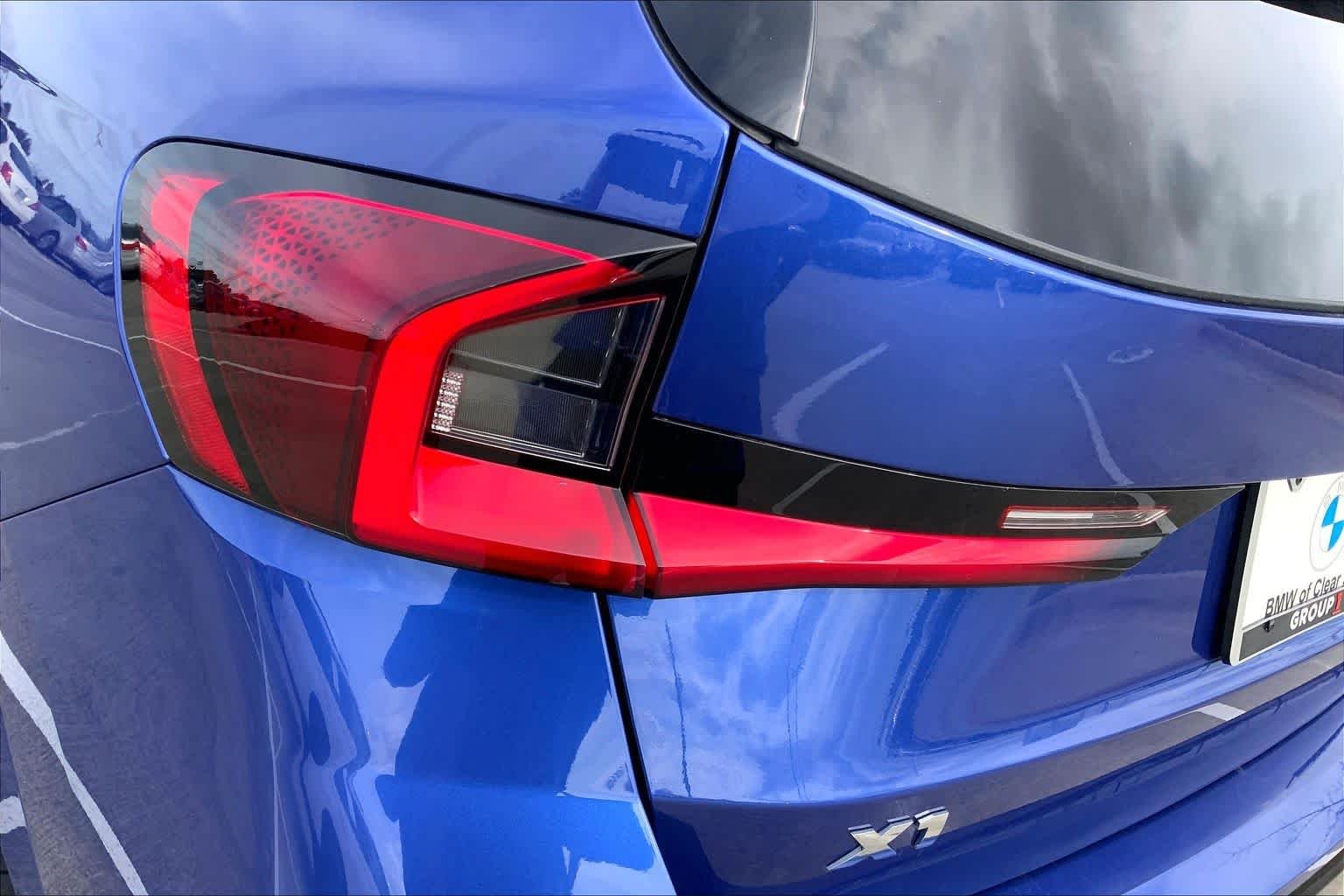 2026 BMW X1 M35i - Photo 14