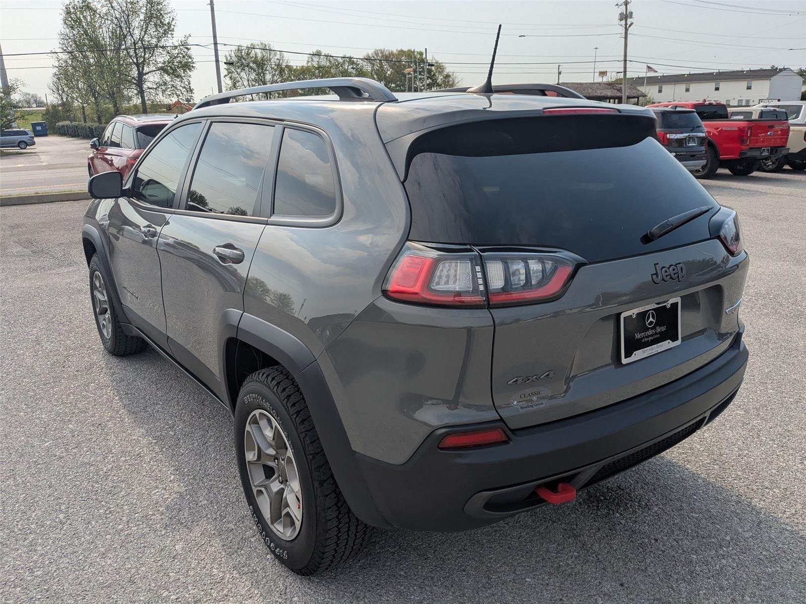Used 2022 GRAY Jeep Trailhawk image 7