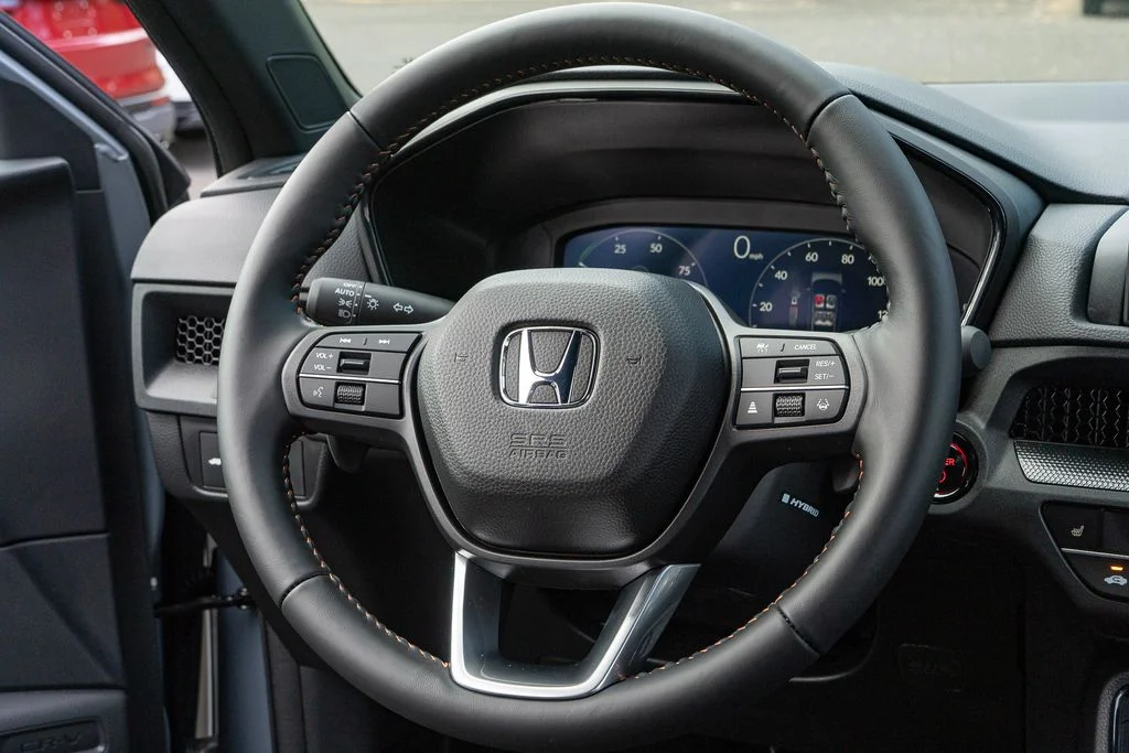 New 2026 Urban Gray Pearl Honda Sport-L image 18
