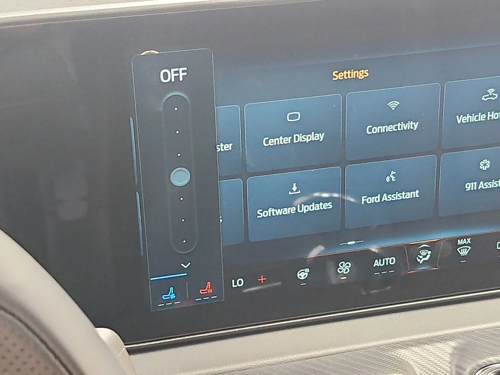 New 2026 Oxford White Ford EcoBoost® Premium Convertible image 34