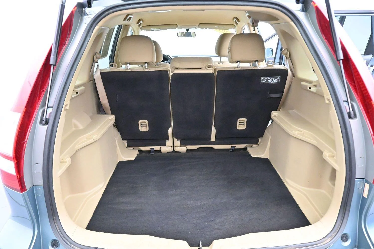 Used 2011 Opal Sage Metallic Honda SE image 9