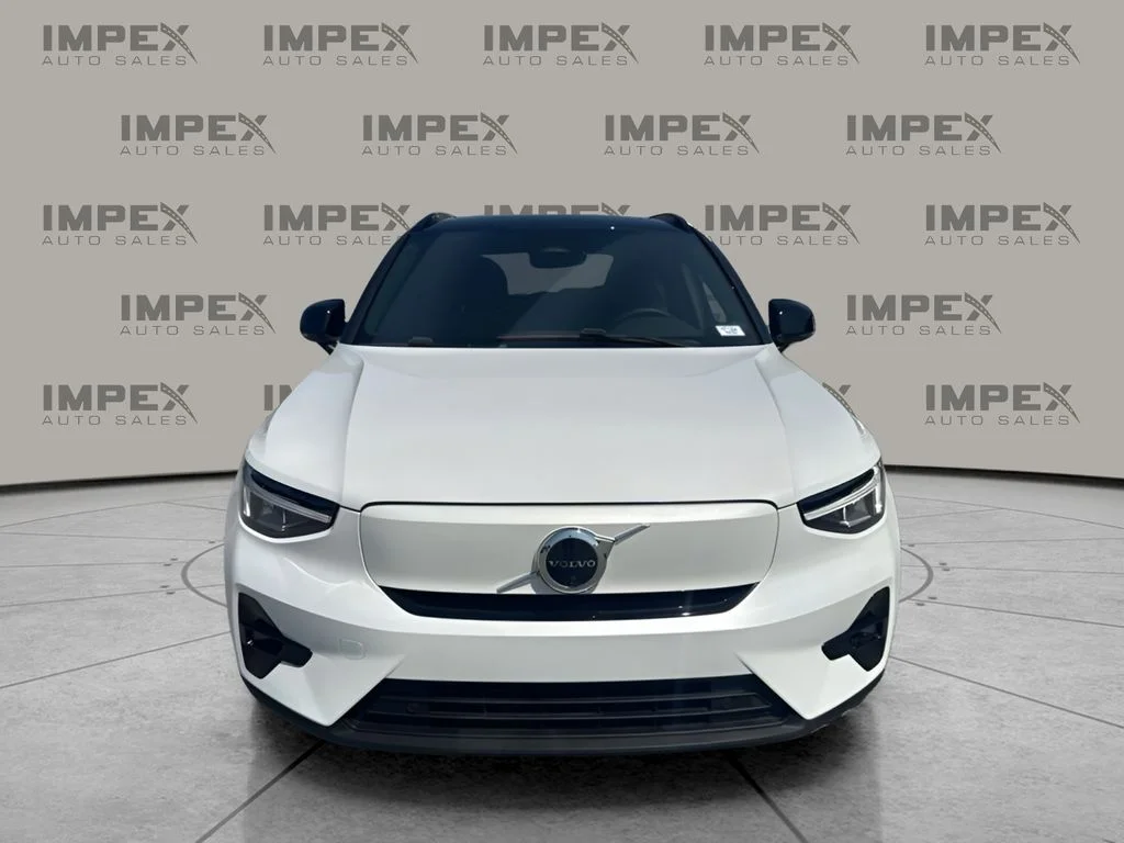 Used 2023 White Volvo Twin Plus image 8